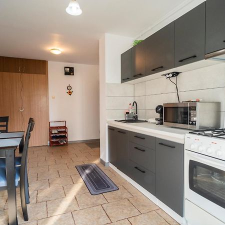 Rustic & Spacious 3Br Apartment Bucarest Extérieur photo